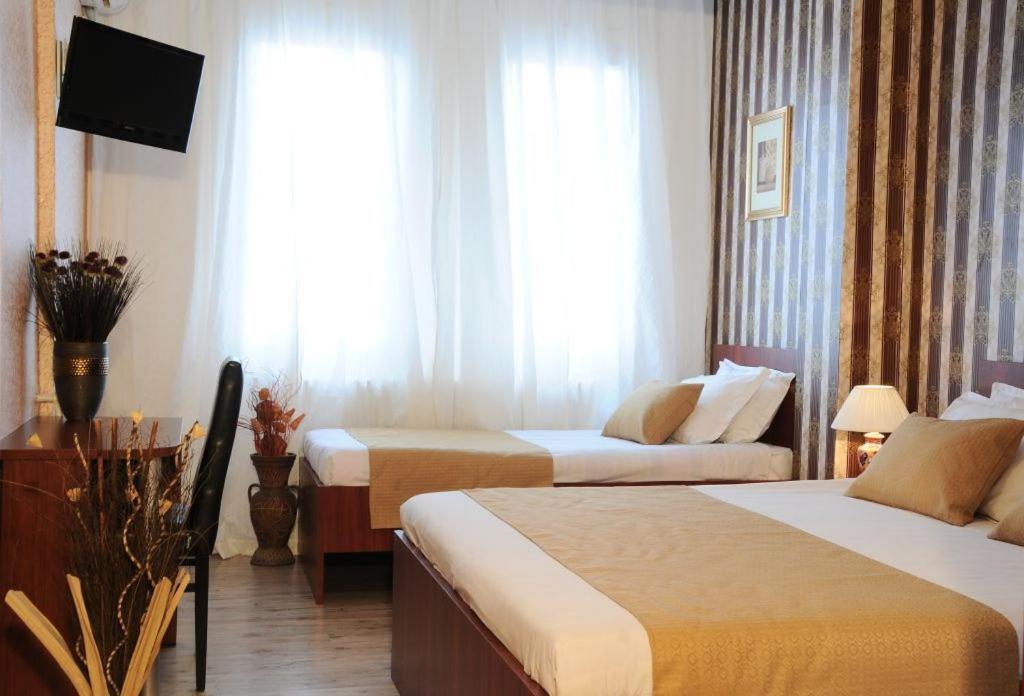 Hotel Royal Üsküp Oda fotoğraf